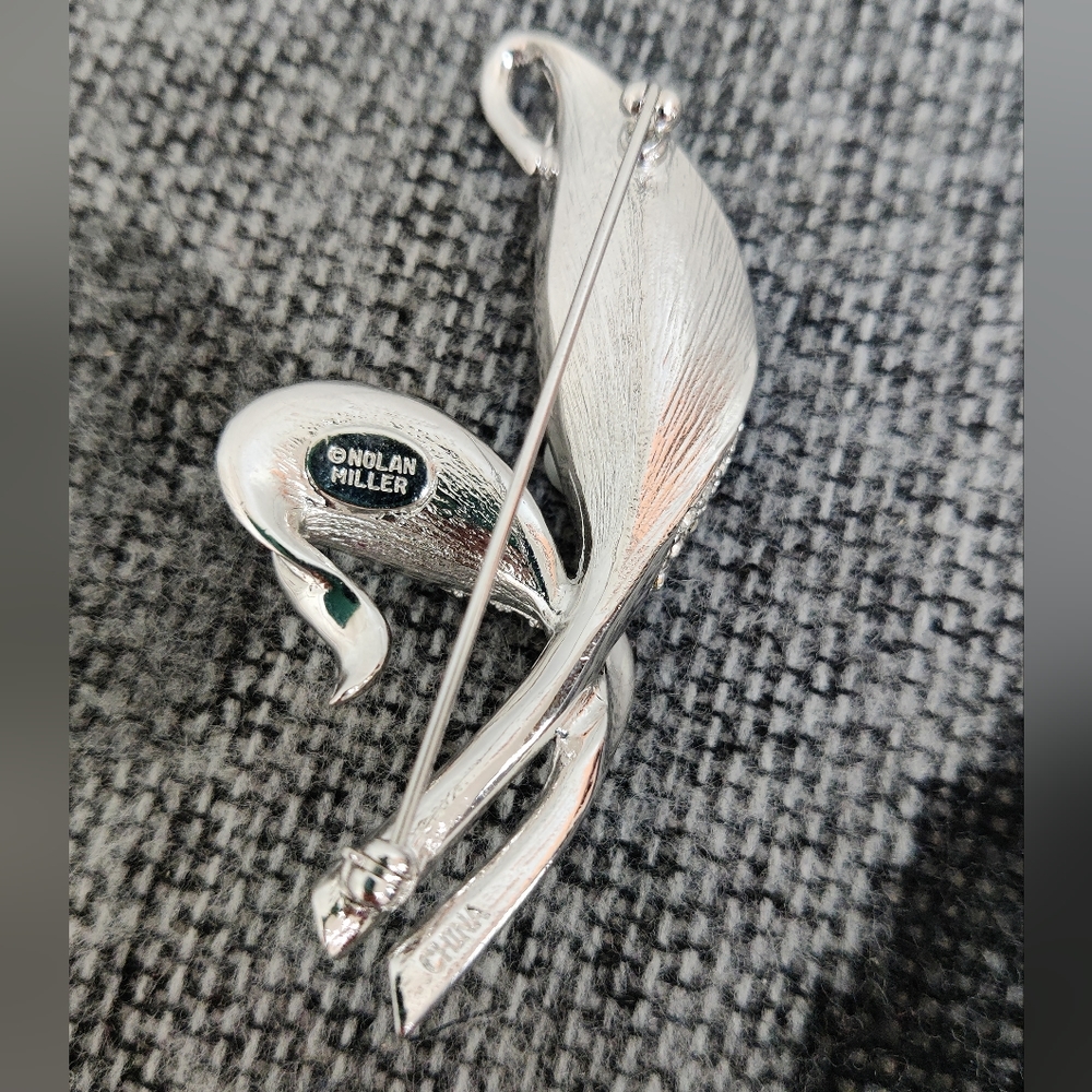 Nolan Miller Brooch - Picture 6 of 8